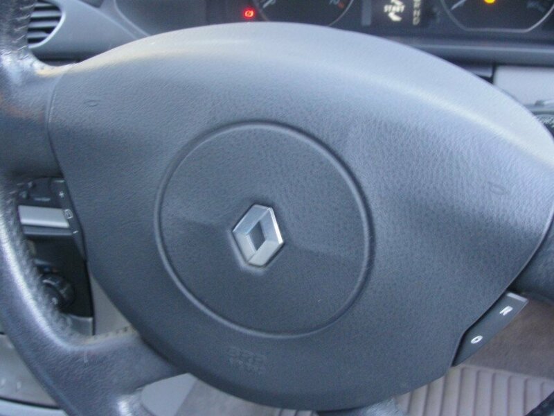 2002 Renault Laguna Privilege II B74