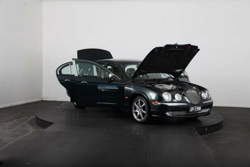 2001 Jaguar S V6 MY01