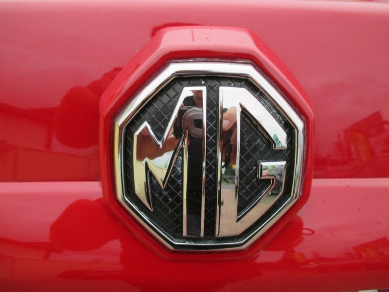 2013 MG MG6