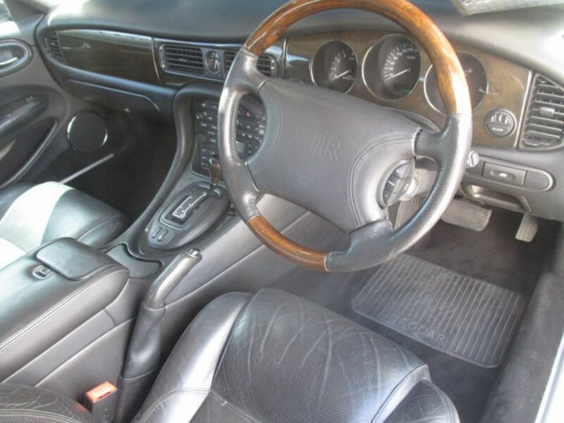 1999 Jaguar XJR X308