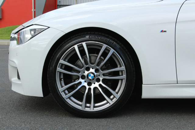 2014 BMW 320i M Sport F30 MY1114