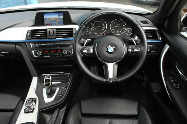 2014 BMW 320i M Sport F30 MY1114