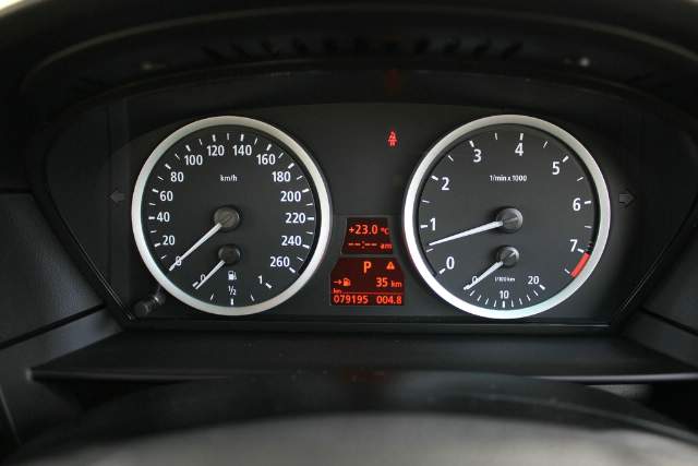 2006 BMW 525i Steptronic E60
