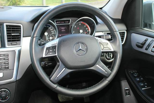2012 Mercedes-benz ML250 Bluetec 7G + W166
