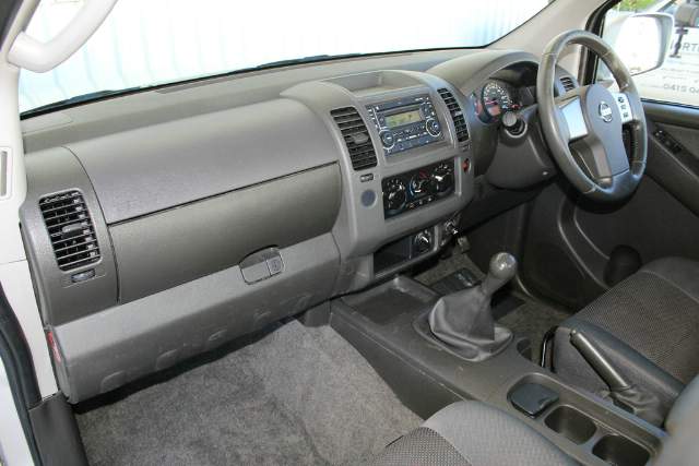 2011 Nissan Navara ST-X Extended Cab D40 MY11