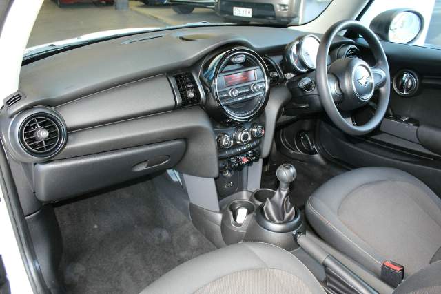 2014 Mini Hatch One F56