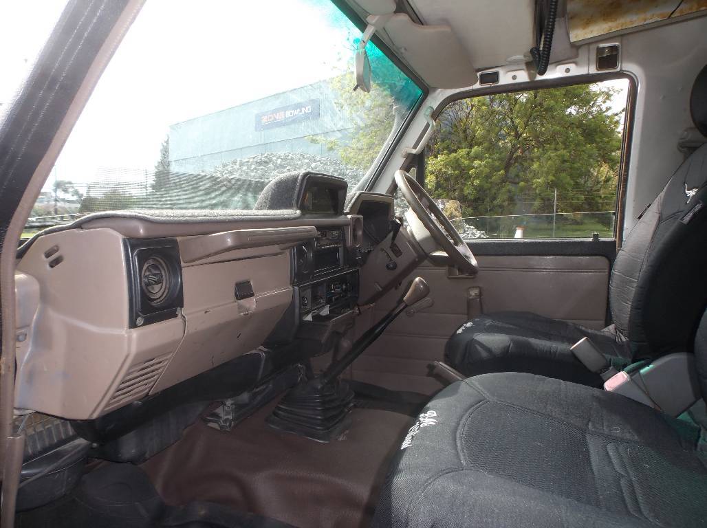 1996 Toyota Landcruiser HZJ75RV RV LWB 4X4 HZJ75RV