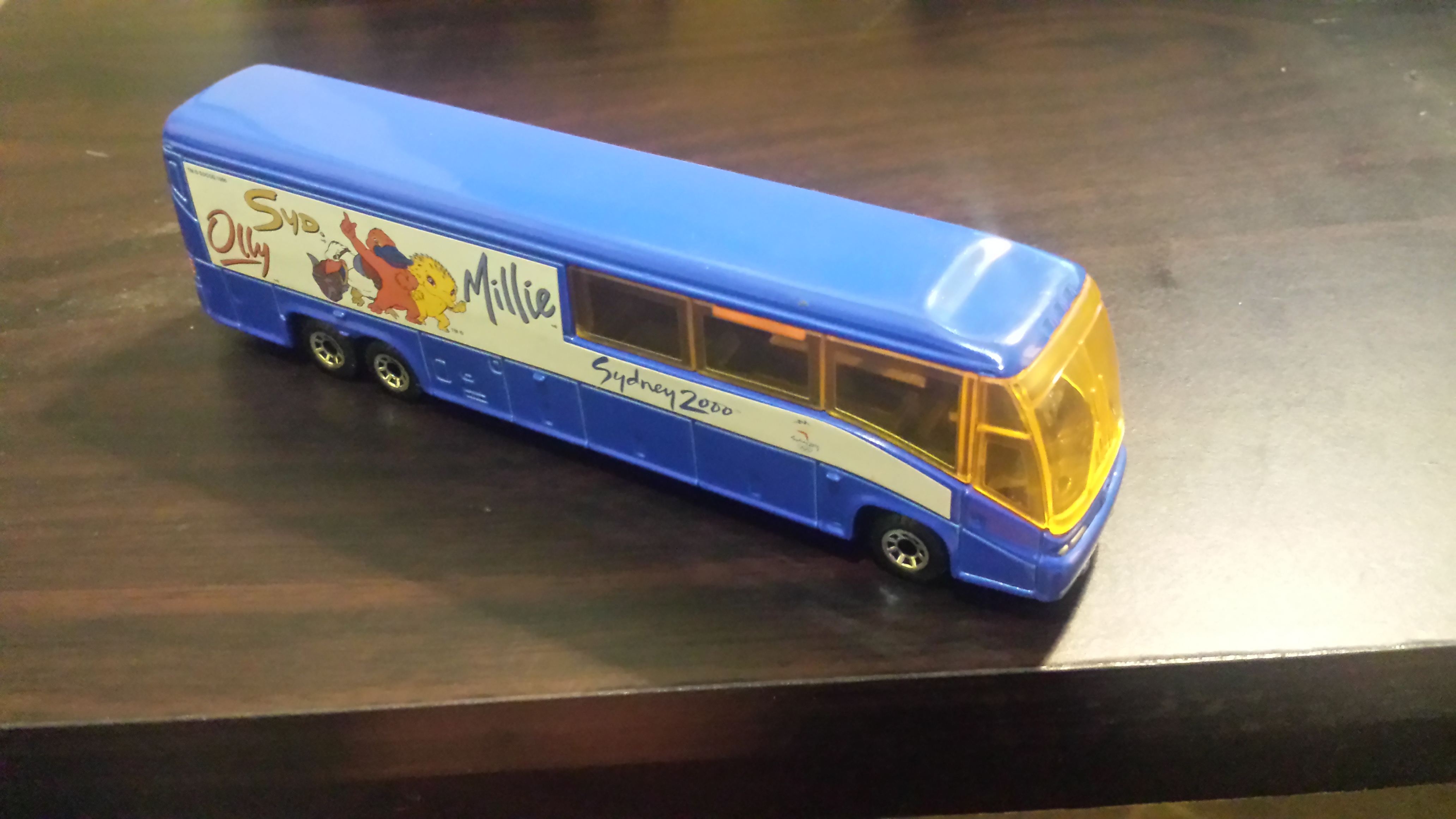 Sydney2000 Games OLLY SYD. Millie Coach 1999 Mattel INC