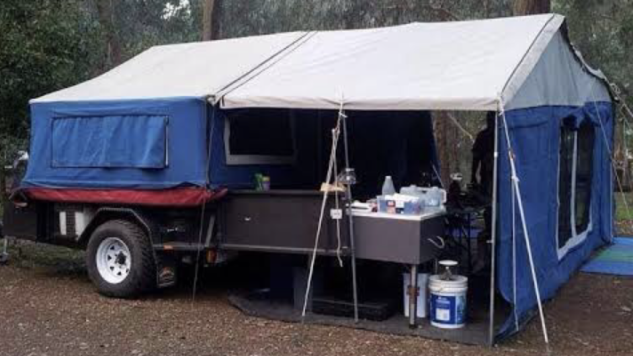 MDC Off-road CAMP Trailer