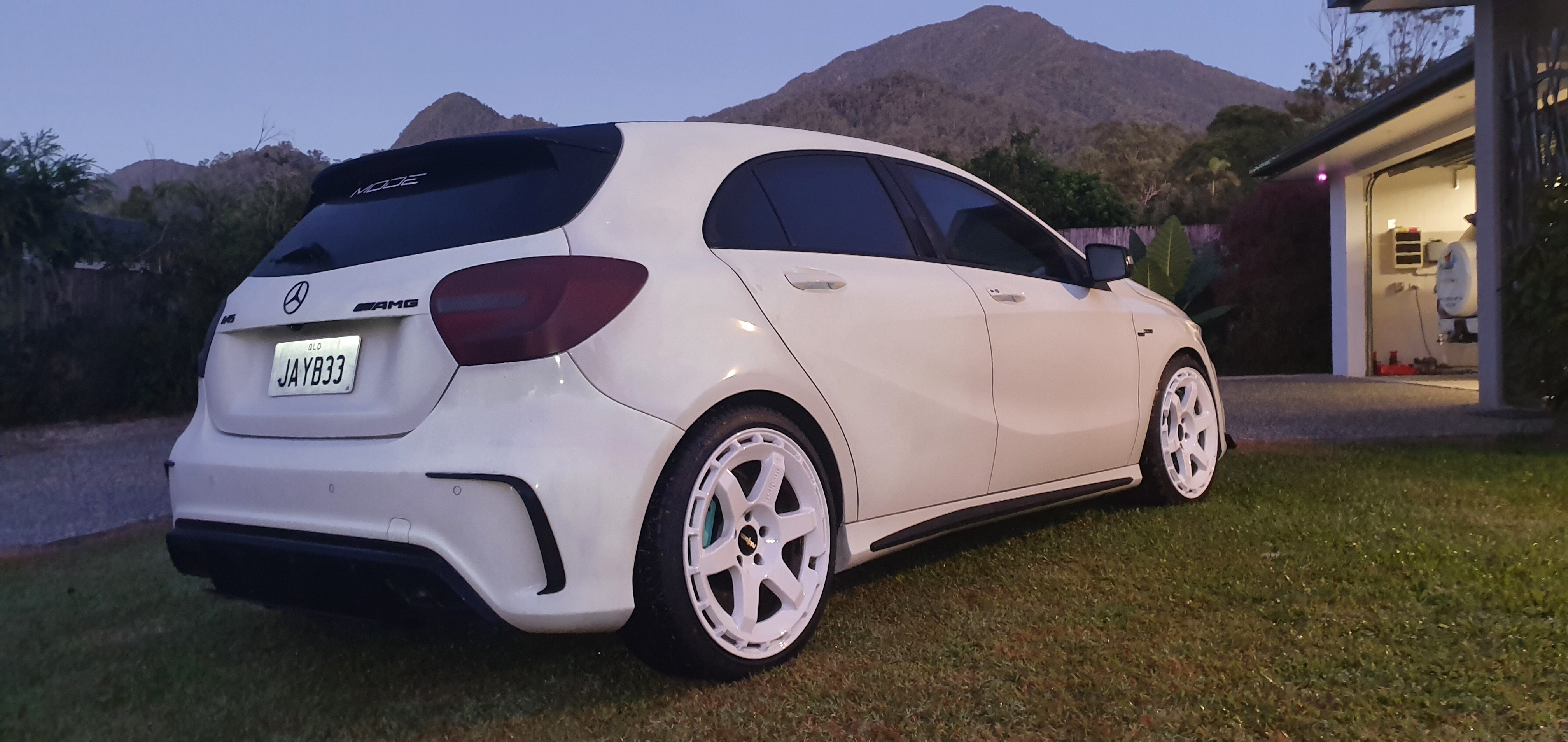 2013 Mercedes-benz A45 AMG 176