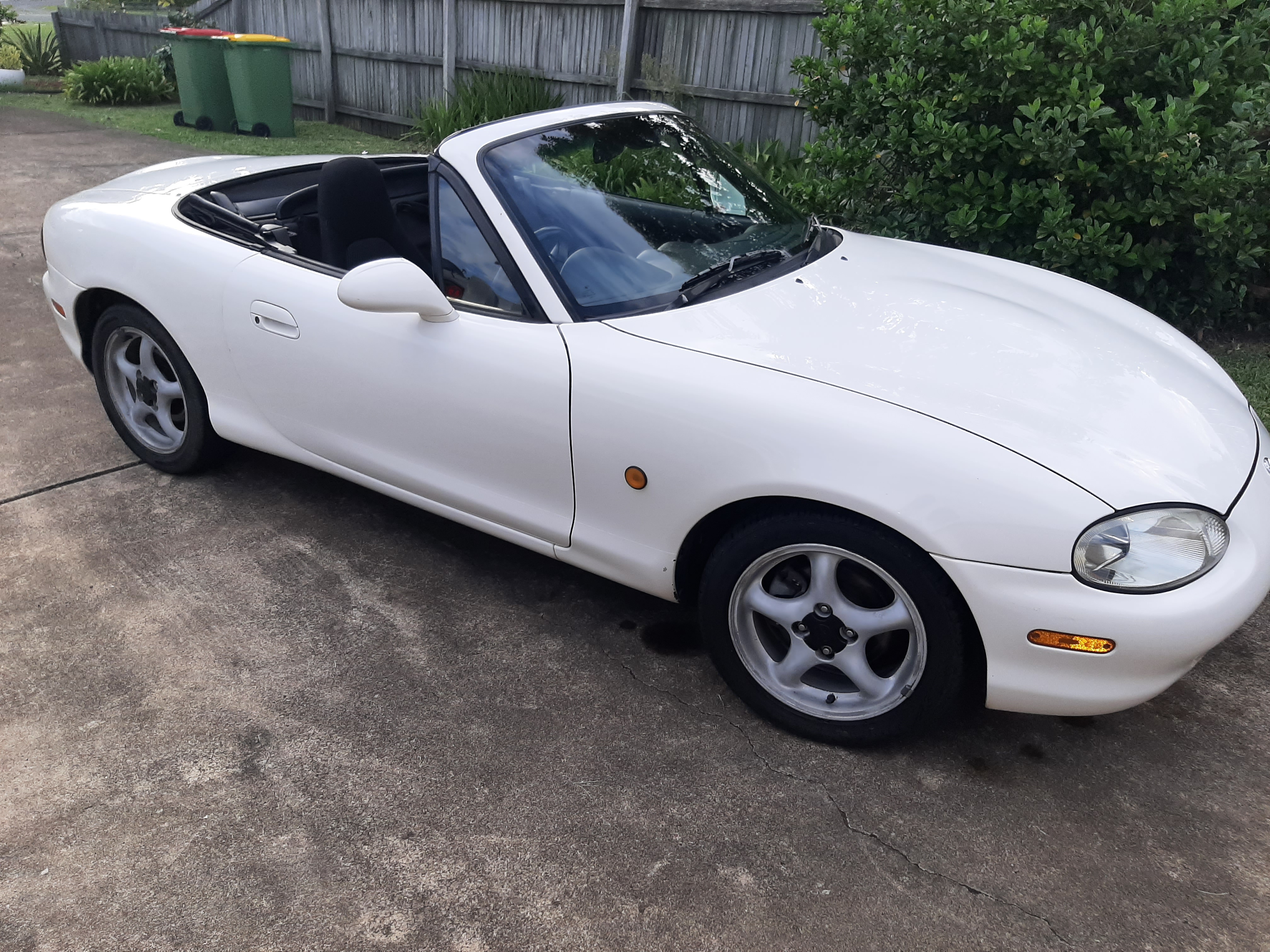 1998 Mazda MX-5