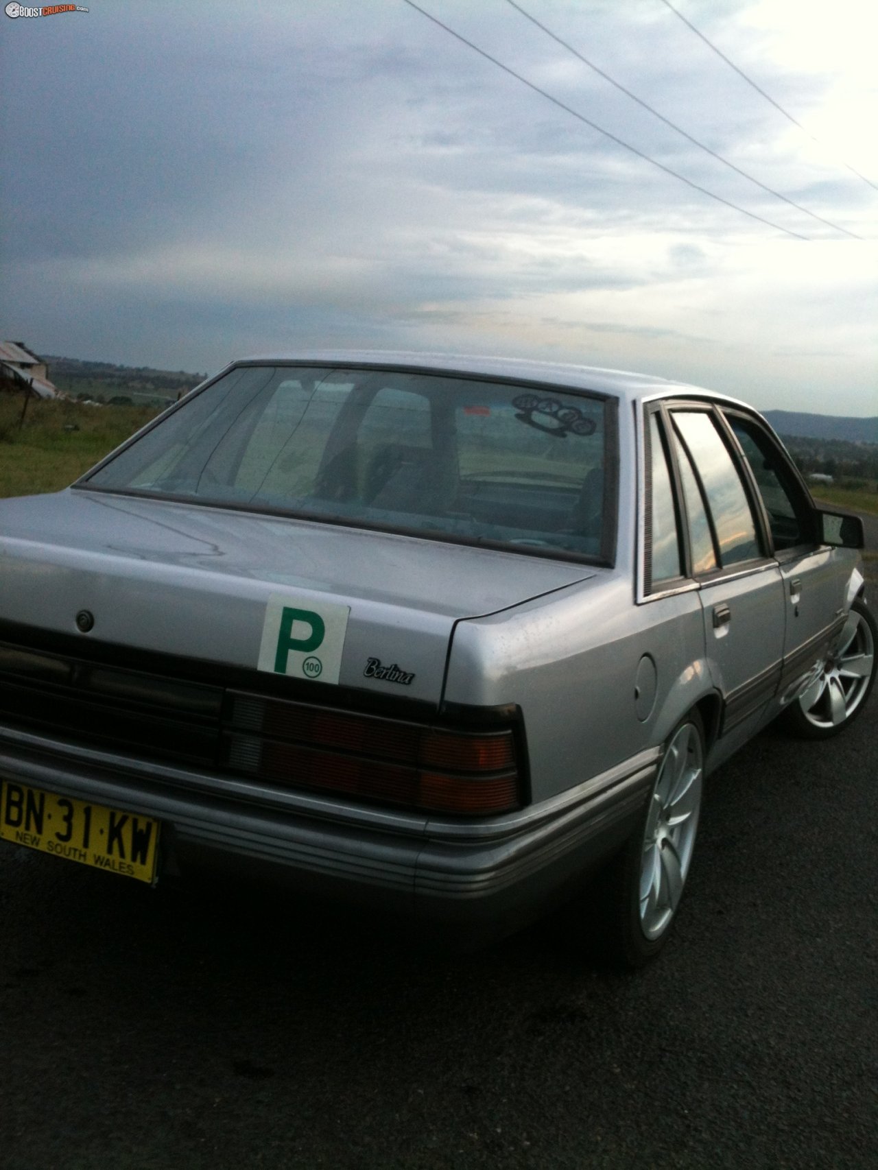 1988 HOLDEN COMMODORE vl