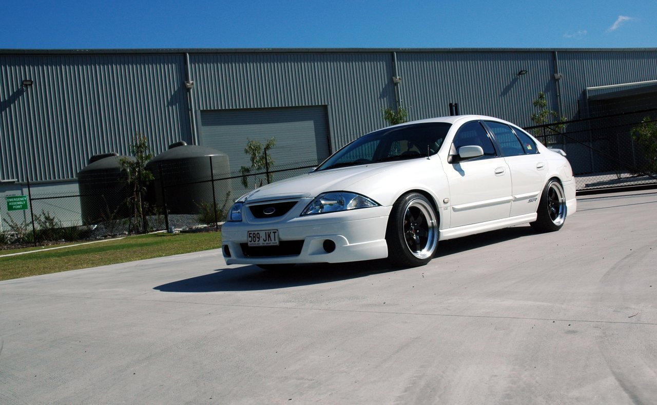 2002 Ford Falcon