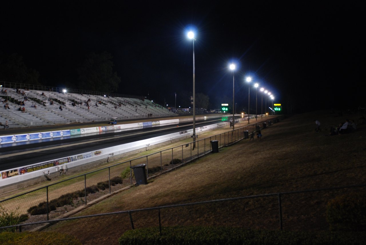 Xr6 Turbo Hits Wall At Willowbank Drags