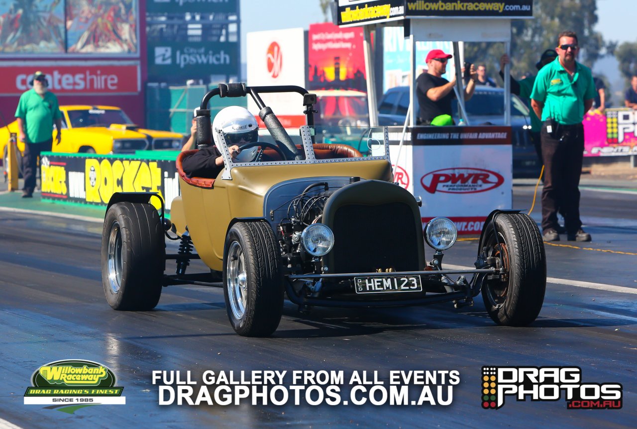 Mopar Sunday | Mon 01 Aug 2016 | Dragphotos.com.au