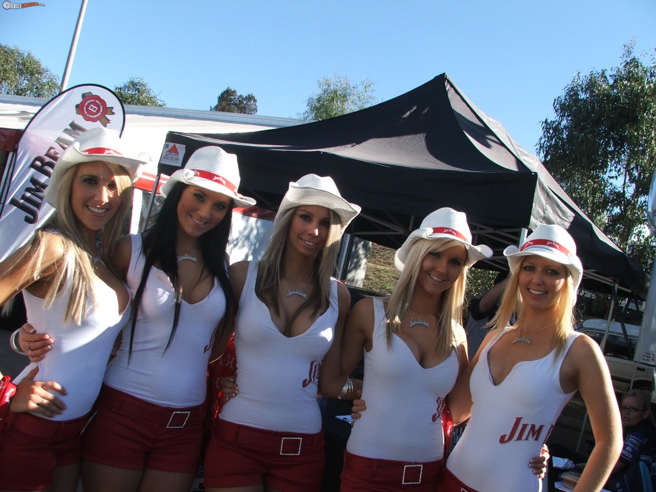 V8 Supercar Promo Girls