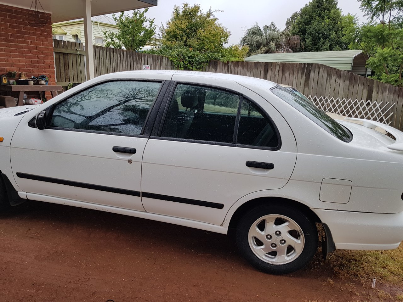 1999 Nissan Pulsar