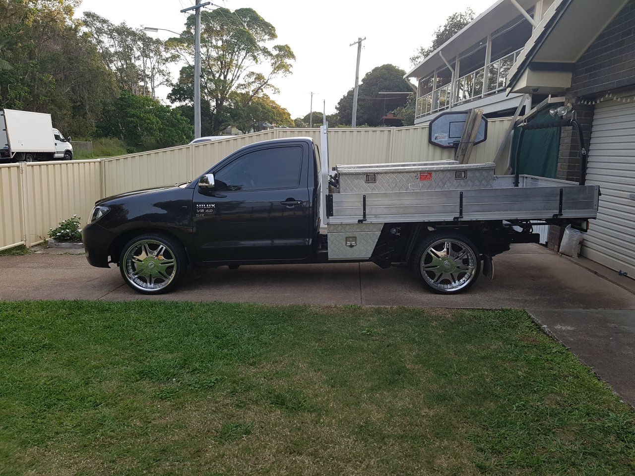 2005 Toyota Hilux