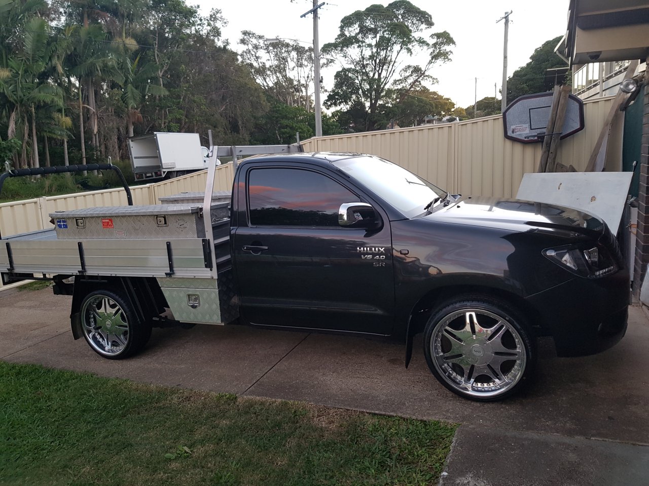 2005 Toyota Hilux