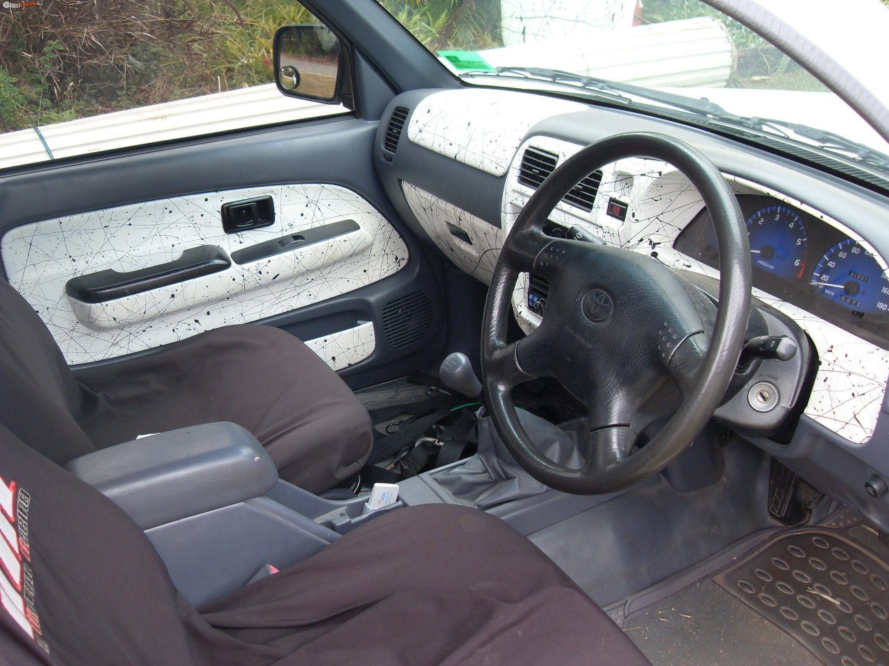 2004 Toyota Hilux Rzn149r