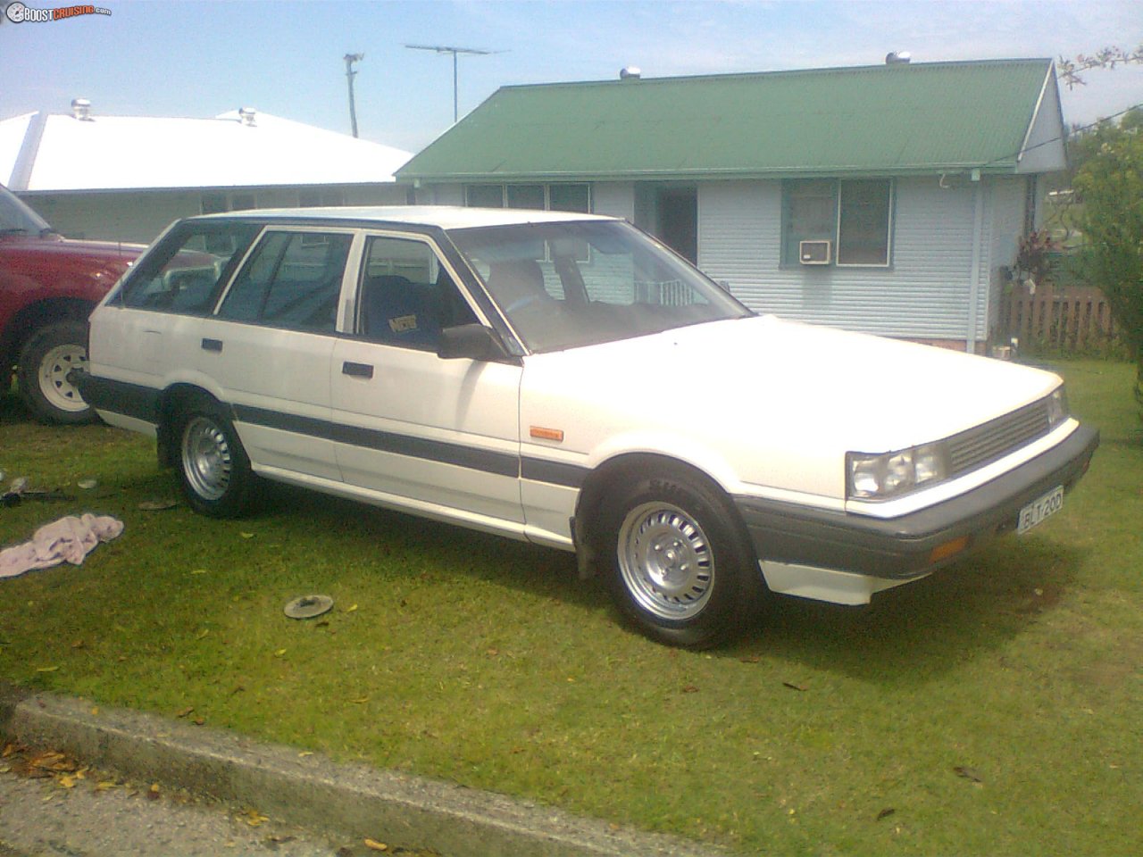 1990 Nissan Pintara Wagon