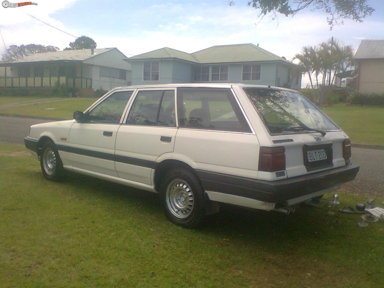 1990 Nissan Pintara Wagon