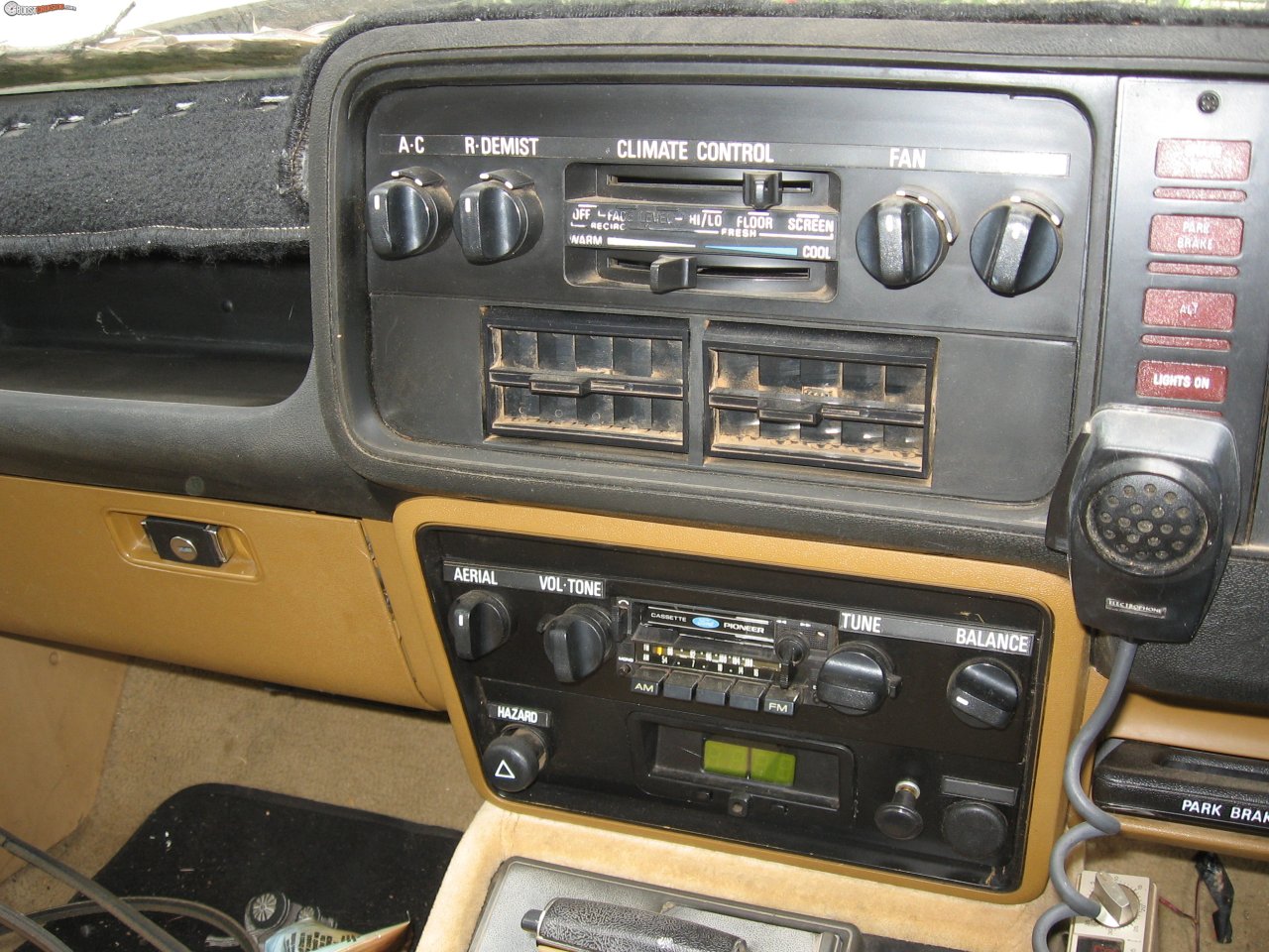 1982 Ford Fairlane Zj