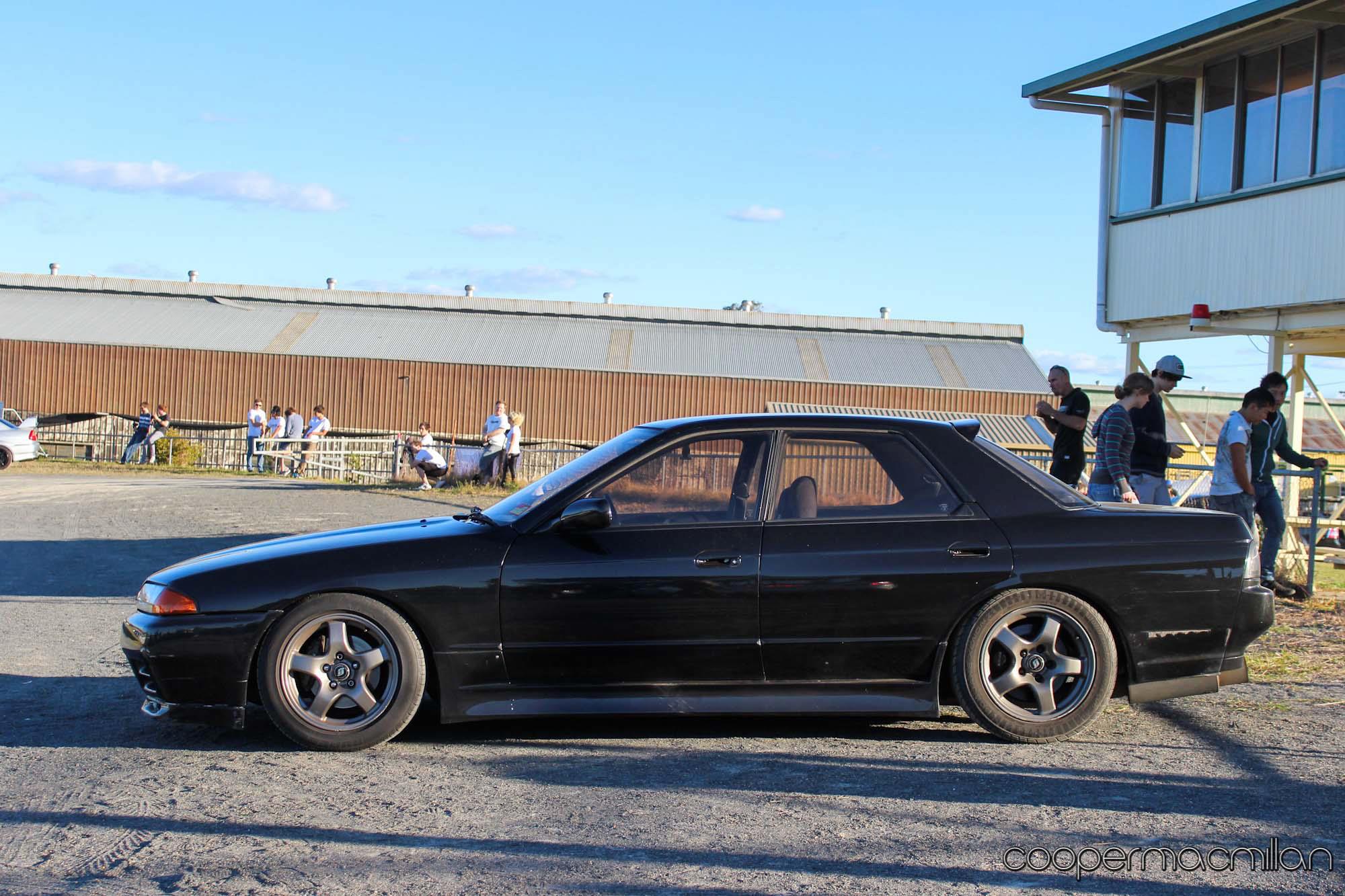 1989 Nissan Skyline R32 Sedan Boostcruising