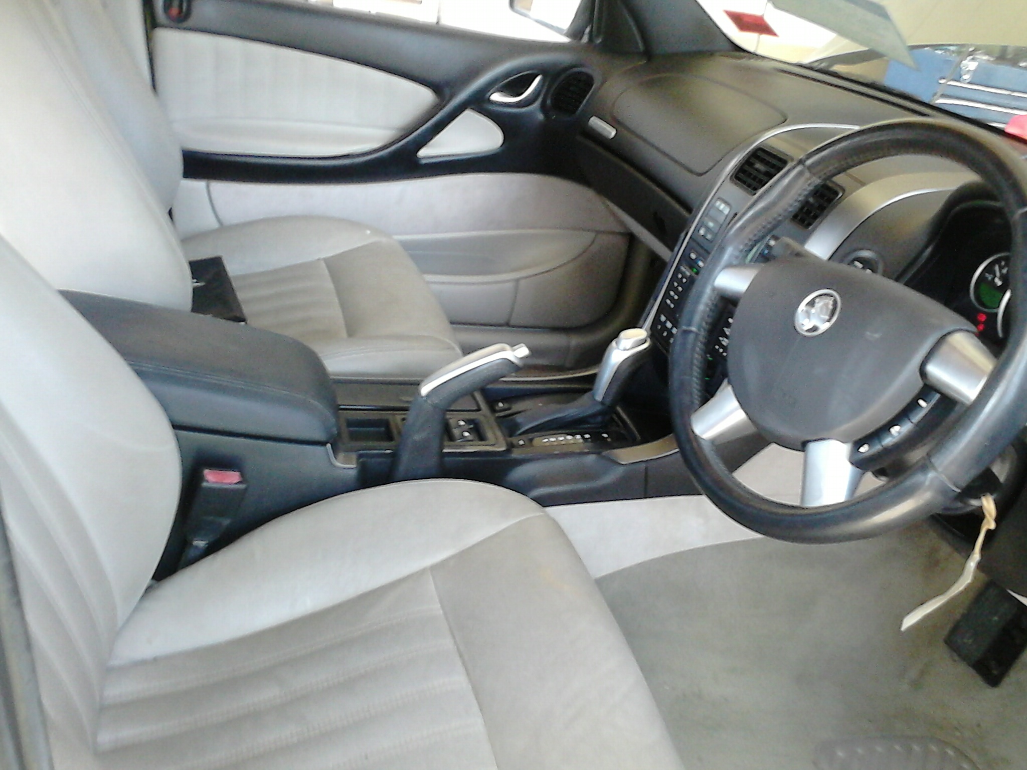 Calais Cream and Black Leather Interior VT VX VY