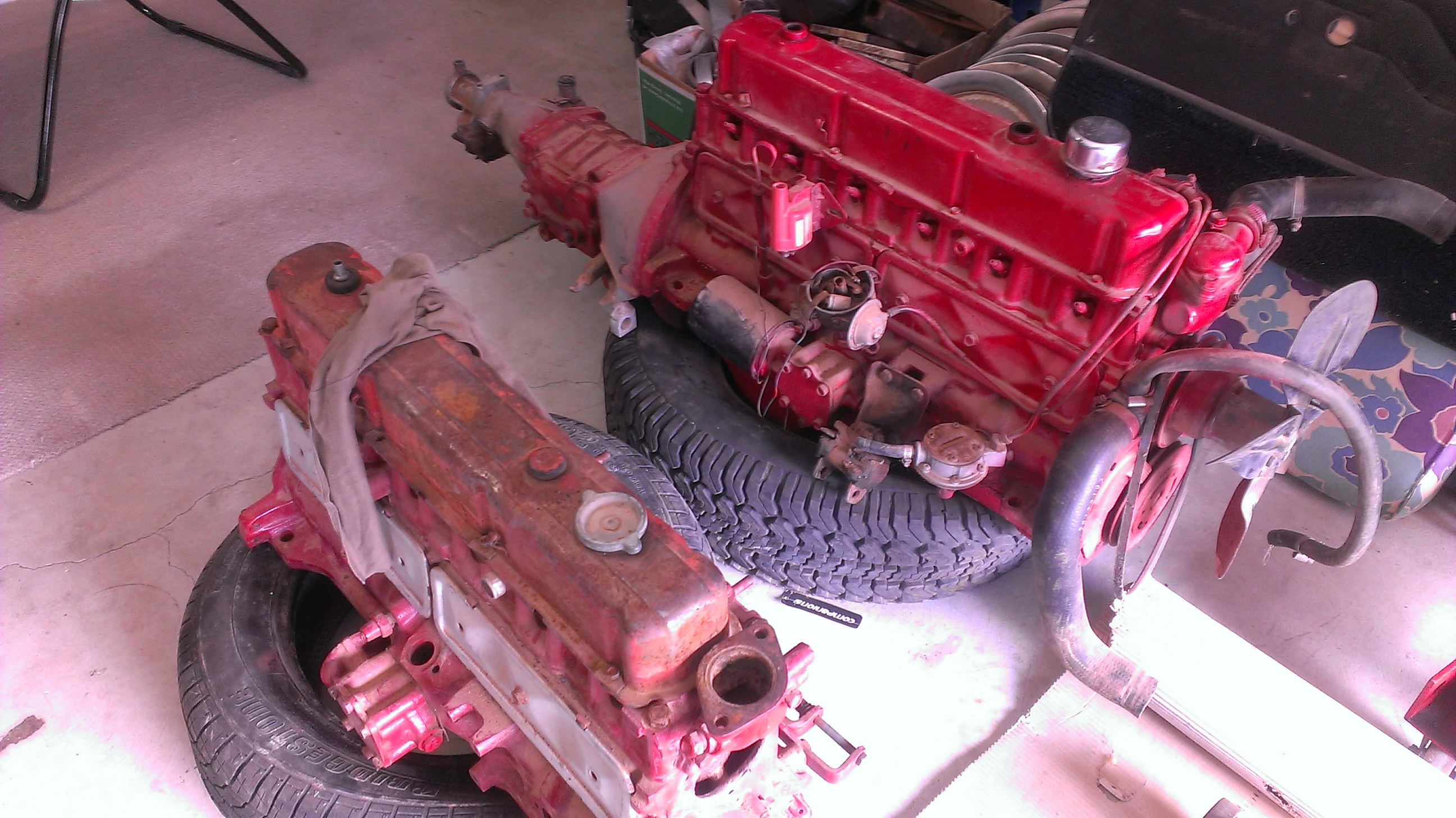 Holden Red 202 Motor & 4 SPD Box