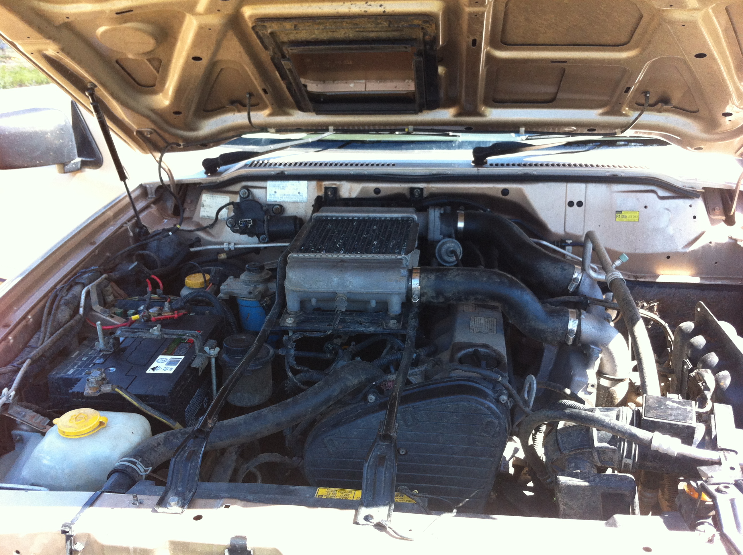 Nissan GU Patrol RD28TI Motor, Box and Parts