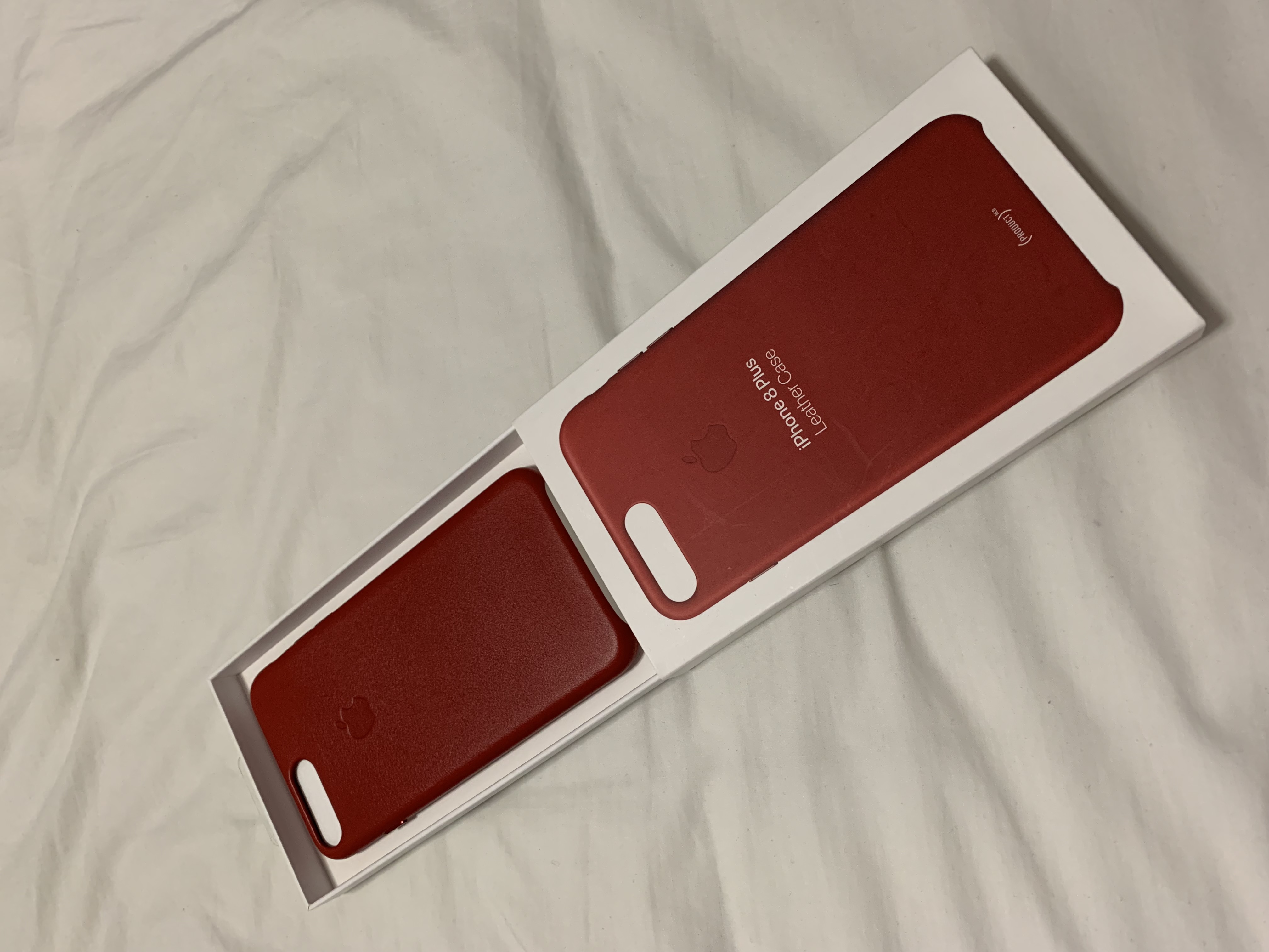 Genuine Apple Iphone 8 Plus / 7 Plus Leather CASE  (Product)red