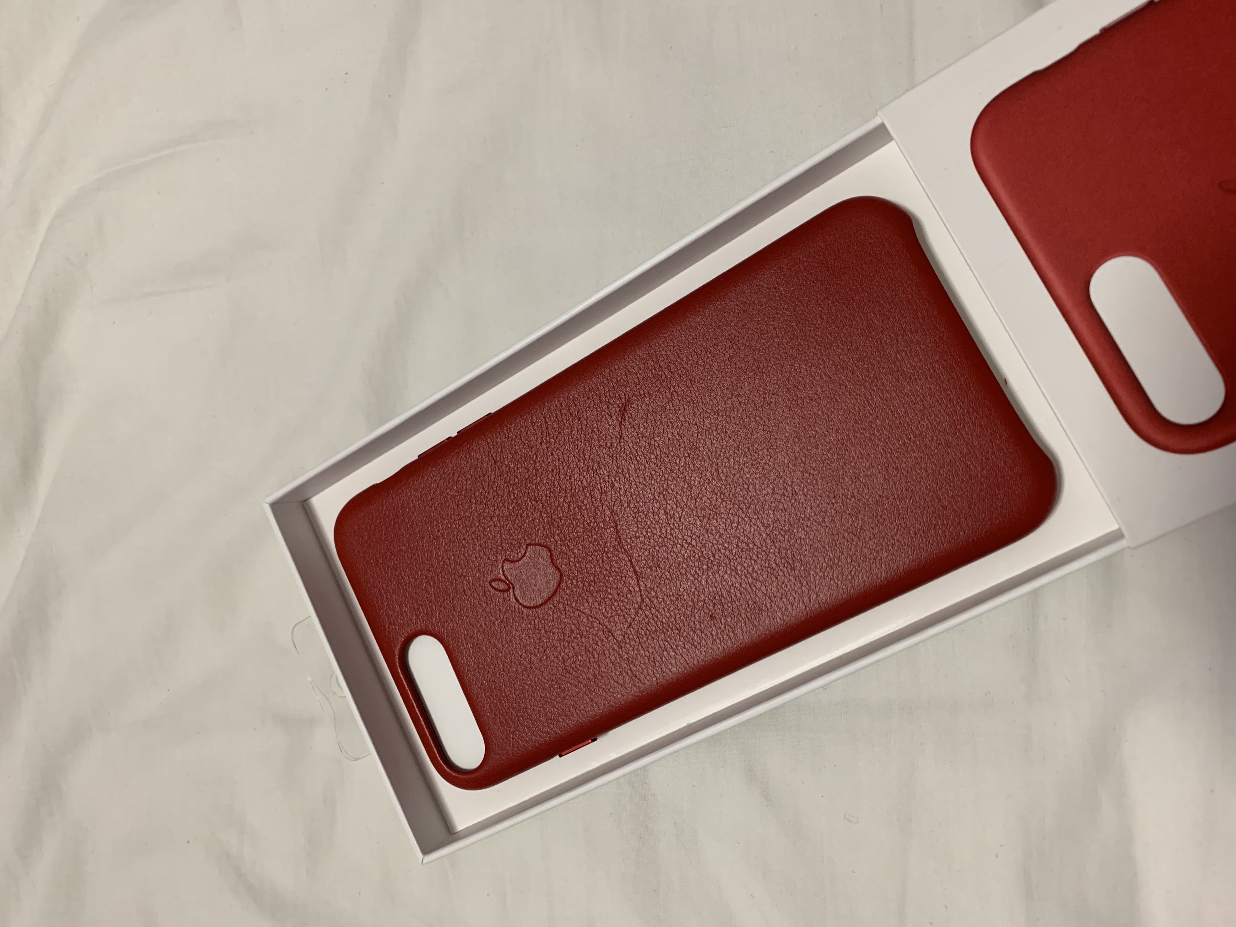 Genuine Apple Iphone 8 Plus / 7 Plus Leather CASE  (Product)red