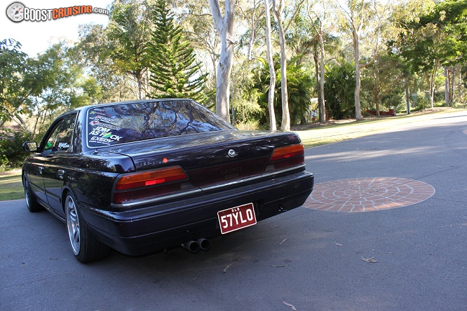 Nissan laurel 1990