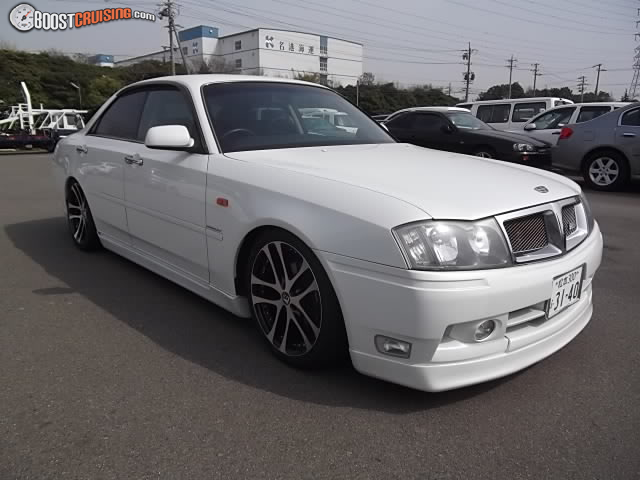Nissan gloria 2001