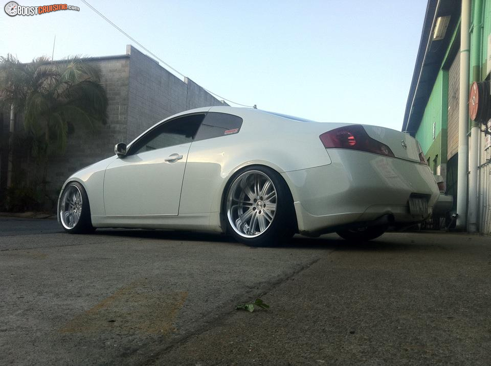 Skyline v35 камуфляж