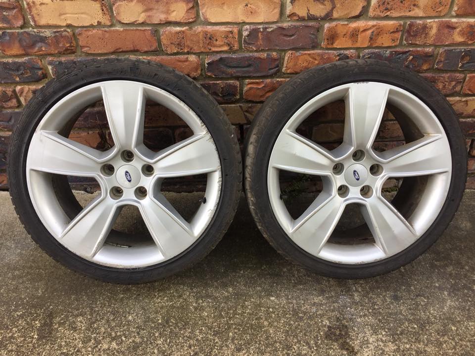 19INCH PAIR of Ford XR8 Boss Standard Alloy Wheels and Tyres!
