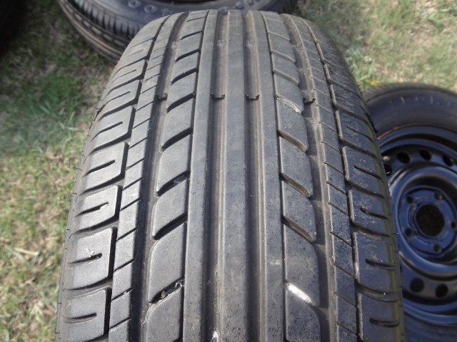 Commodore Stockies New Tyres