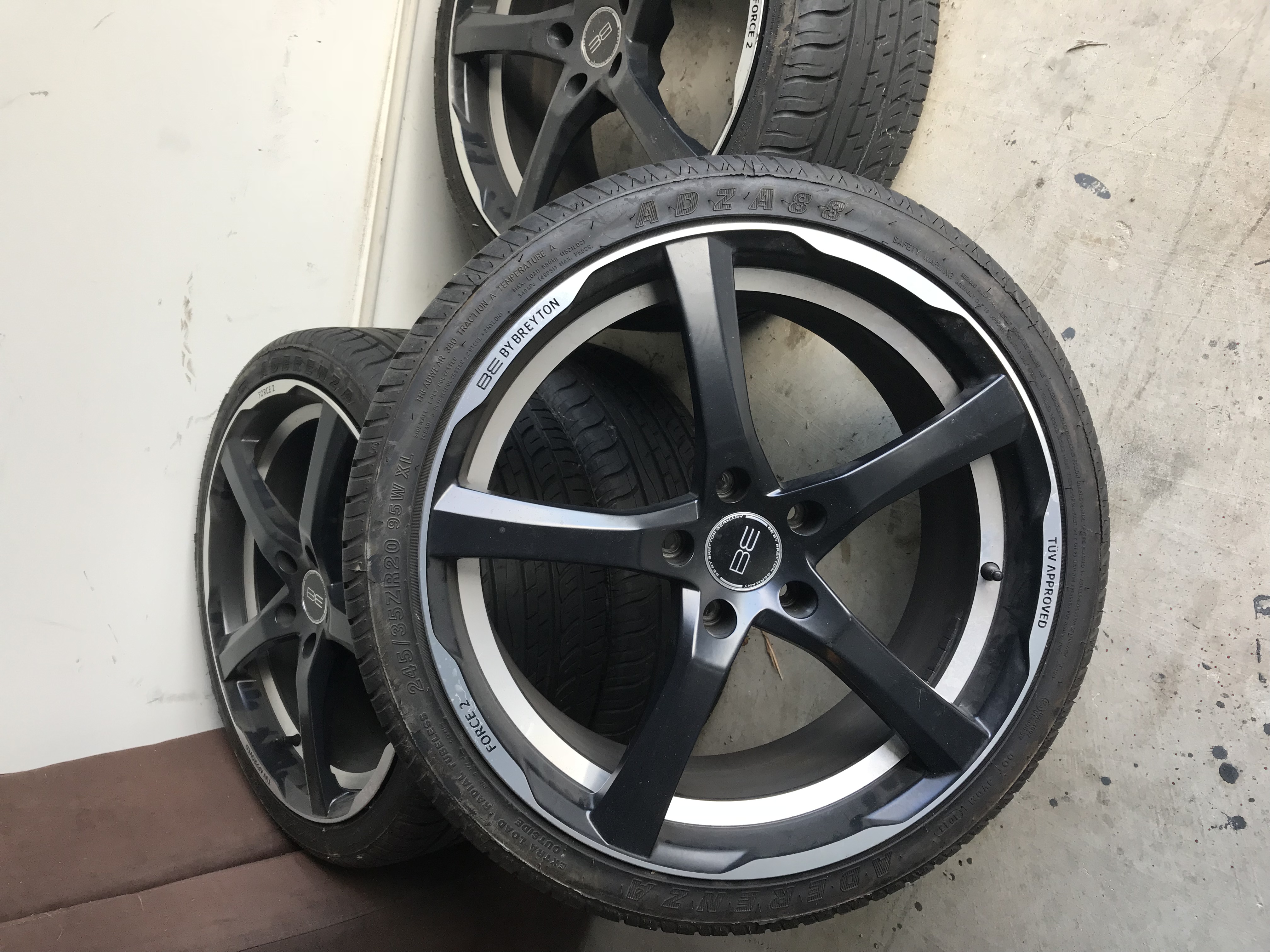 Commodore Wheels and Rims