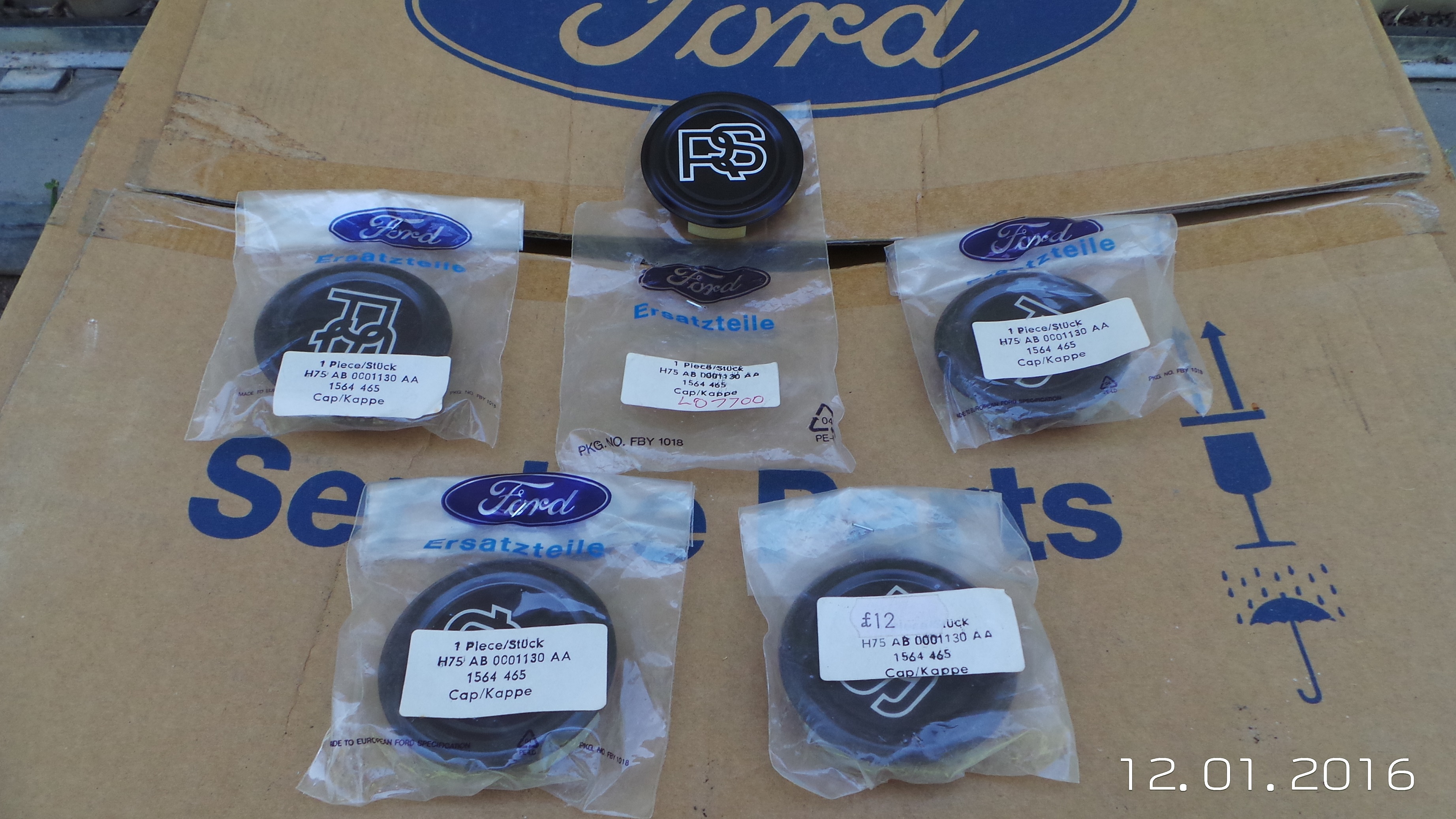 Ford 4 spoke alloys #6
