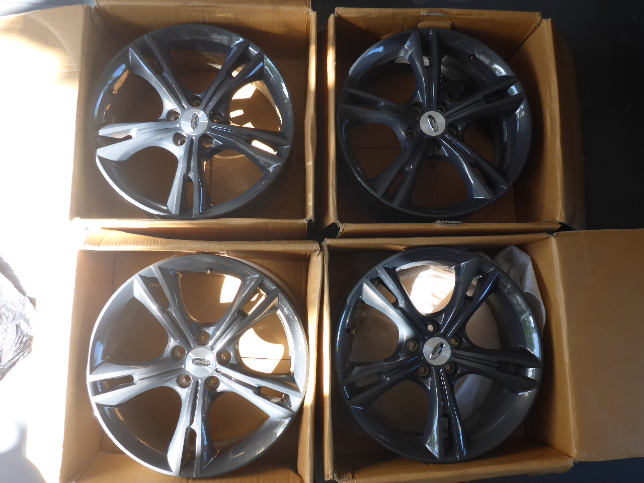 Ford FPV FG MKII F6 Genuine 19\