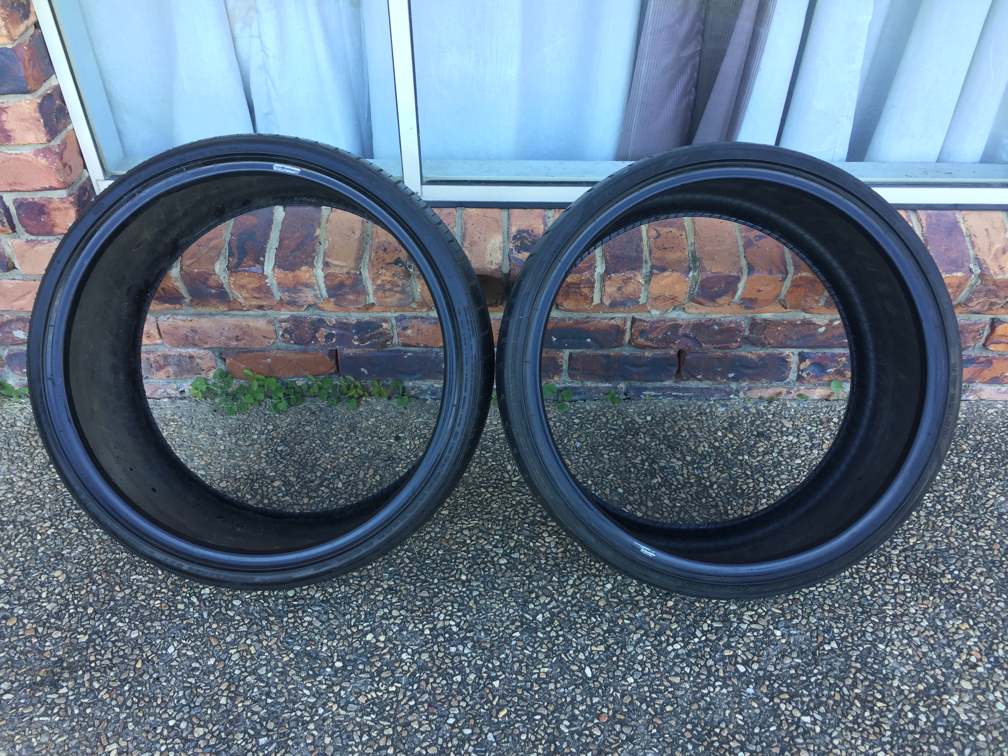 Genuine Simmons FR22 22INCH 3 Piece Black Wheels and Tyres!