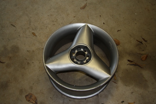 Carelly 17x7.5 +35 4x100/4x114.3